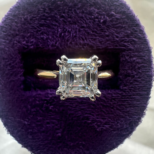 18ct Asscher Cut Diamond Ring